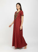 SN-23_MAROON (2).webp