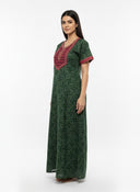 SN-11_DGREEN (2).webp