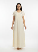 CSN.05_CREAM_1.webp