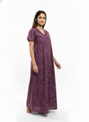 121579_MAROON_2.webp