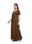 322097-MUSTAR (2).webp