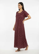 322206-MAROON-3.webp